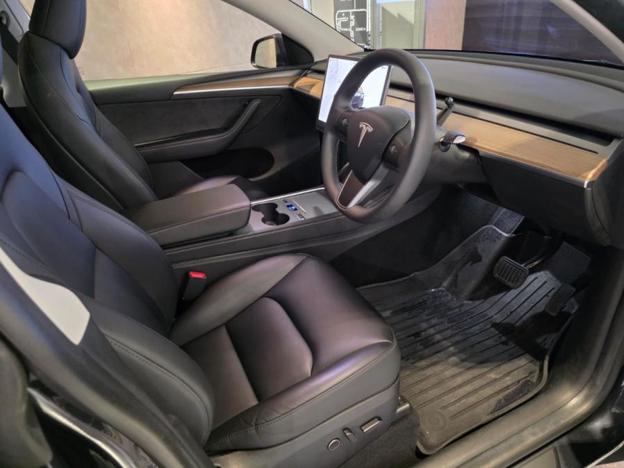 Model Y RWD - Image 4